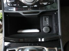 雅尊 2011款 2.4L 自动 旗舰型