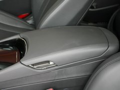 雅尊 2011款 2.4L 自动 旗舰型