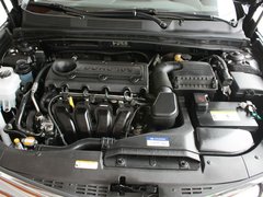 雅尊 2011款 2.4L 自动 旗舰型