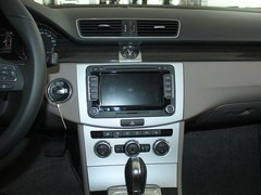 一汽-大众  迈腾 2.0TSI DSG 中控仪表台总特写