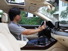 奥迪A8 2011款 6.3FSI W12 quattro 