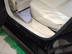 野马F10 2011款 1.5L 手动 尊贵型 5座