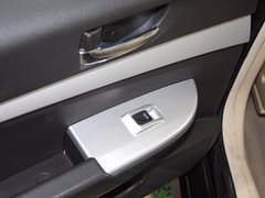 野马F10 2011款 1.5L 手动 尊贵型 5座
