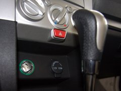 野马F10 2011款 1.5L 手动 尊贵型 5座