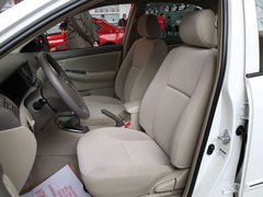 一汽丰田  花冠EX 1.6 MT 驾驶席座椅前45度视图