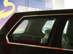 威麟X5 2011款 2.0T 手动 两驱舒适型 5座