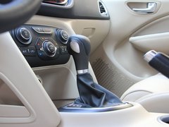 菲翔 2012款 1.4T DCT 尊享版
