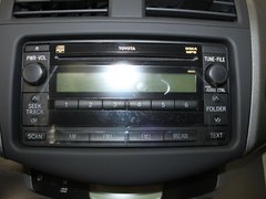 一汽丰田  RAV4 2.0 AT 中控台中央特写