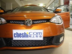 MG  MG6 掀背 1.8T AT 车辆车头部分特写