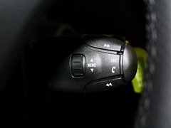 标致RCZ 2011款 RCZ 1.6T 自动 豪华优雅型