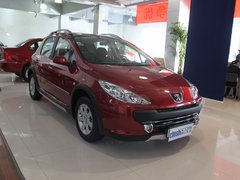 东风标致 307Cross 1.6 MT 车辆右侧45度角