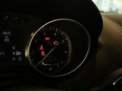 奔驰GL级 2011款 GL450 4.7L 尊贵型 Grand Edition 7座