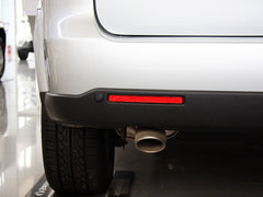 享御 2011款 2.0 自动 四驱豪华导航版 5座