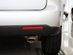 享御 2011款 2.0 自动 四驱豪华导航版 5座