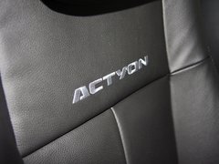 爱腾 2011款 2.0T 自动 两驱豪华导航版 5座