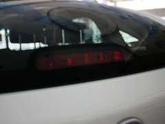 爱腾 2011款 2.0T 自动 四驱豪华导航版 5座