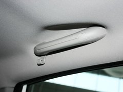 爱腾 2011款 2.0T 自动 四驱豪华导航版 5座