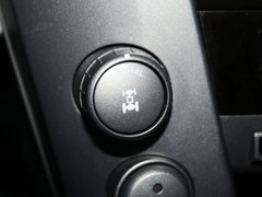 爱腾 2011款 2.0T 自动 四驱豪华导航版 5座