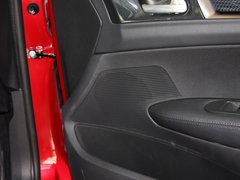 标致308 2012款 2.0L 自动 风尚型