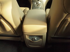 驰鹏 2011款 3.6L 自动 基本型 7座