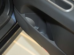 驰鹏 2011款 3.6L 自动 基本型 7座