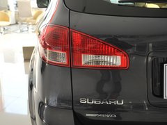 斯巴鲁 3.6L 自动 车辆左后大灯正视角