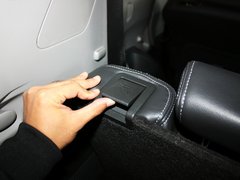 驰鹏 2011款 3.6L 自动 基本型 7座