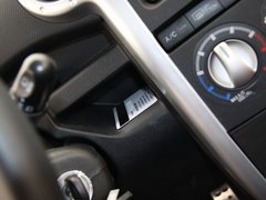 长城M2 2012款 1.5L 手动 两驱都市版 5座