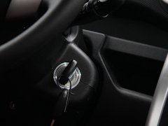 长城M2 2012款 1.5L 手动 两驱都市版 5座