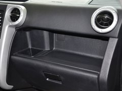 长城M2 2012款 1.5L 手动 两驱都市版 5座