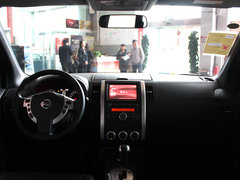 东风日产  2.5L CVT 中控台整体