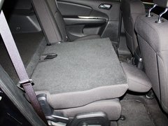 菲跃 2012款 2.4L 自动 舒适版 5座