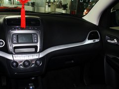菲跃 2012款 2.4L 自动 舒适版 5座