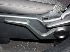 菲跃 2012款 2.4L 自动 舒适版 5座