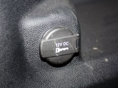 菲跃 2012款 2.4L 自动 舒适版 5座