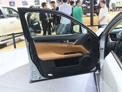 雷克萨斯GS 2012款 250 2.5L 自动 领先版