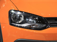 Polo 2012款 Cross Polo 1.6L MT 