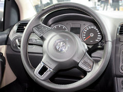 Polo 2012款 Cross Polo 1.6L MT 