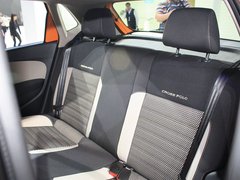 Polo 2012款 Cross Polo 1.6L MT 