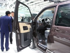迈特威 2012款 2.0T DSG 商务版 7座