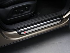 奥迪Q5 2012款 2.0TSI 动感型 5座