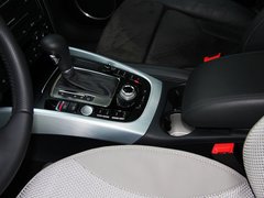 奥迪Q5 2012款 2.0TSI 动感型 5座