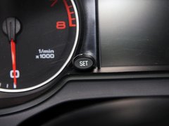 奥迪Q5 2012款 2.0TSI 动感型 5座