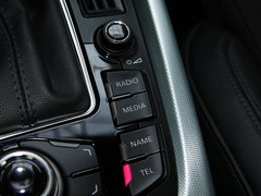 奥迪Q5 2012款 2.0TSI 动感型 5座