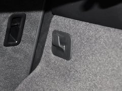 奥迪Q5 2012款 2.0TSI 动感型 5座