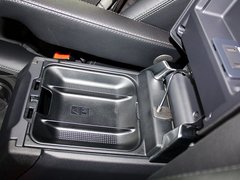 发现 2012款 3.0L 自动 HSE柴油版 7座