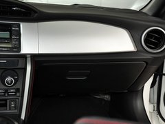 斯巴鲁BRZ 2013款 2.0L 手动 豪华型