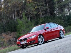 宝马(进口)  328i 2.0T AT