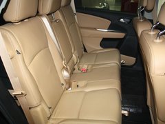 菲跃 2012款 2.4L 自动 豪华版 7座