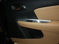 菲跃 2012款 2.4L 自动 豪华版 7座
